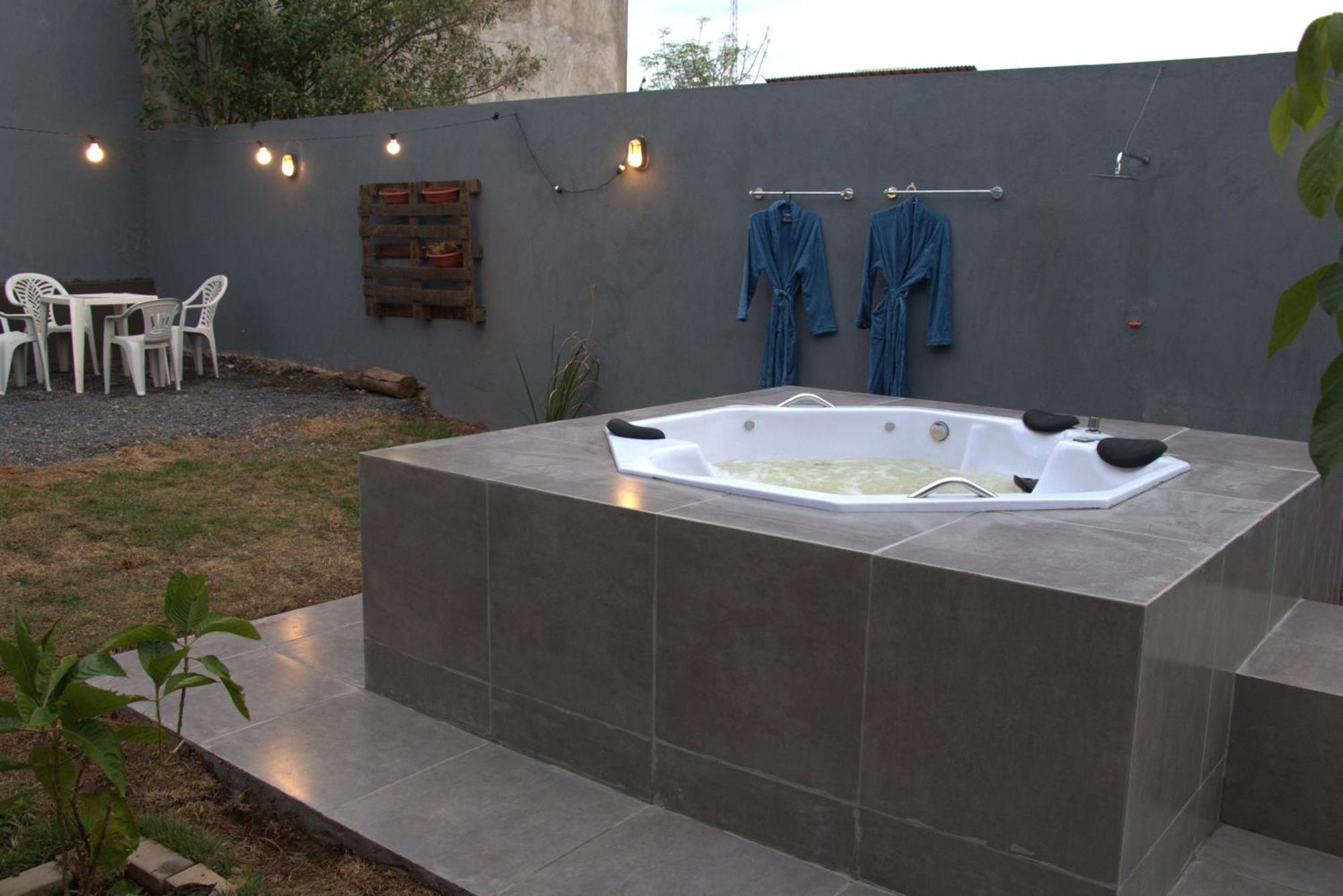 Casa Com Spa De Hidro Com Aquecedor A 700 Mts Do Centro Chapada dos Guimaraes Luaran gambar