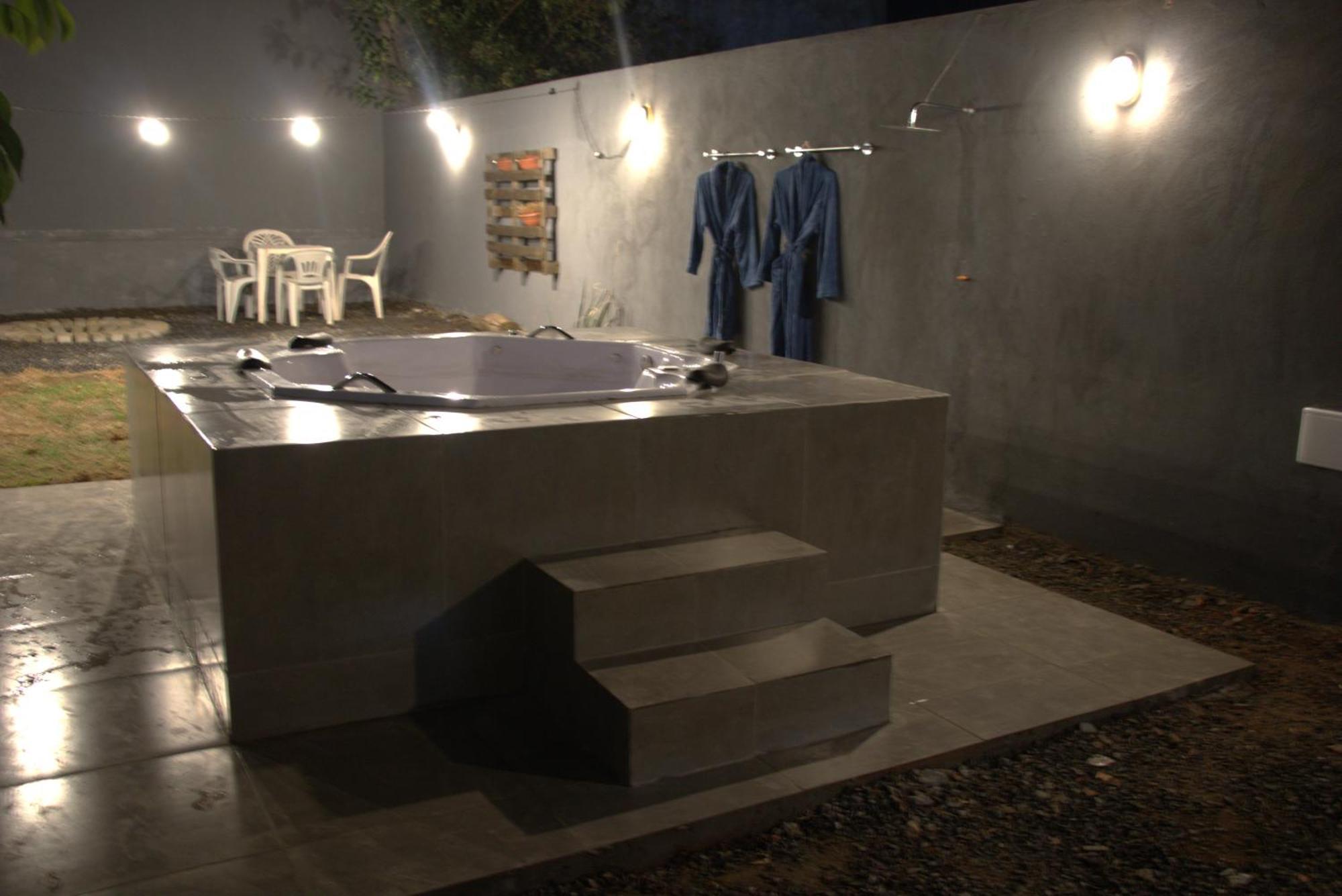 Casa Com Spa De Hidro Com Aquecedor A 700 Mts Do Centro Chapada dos Guimaraes Luaran gambar