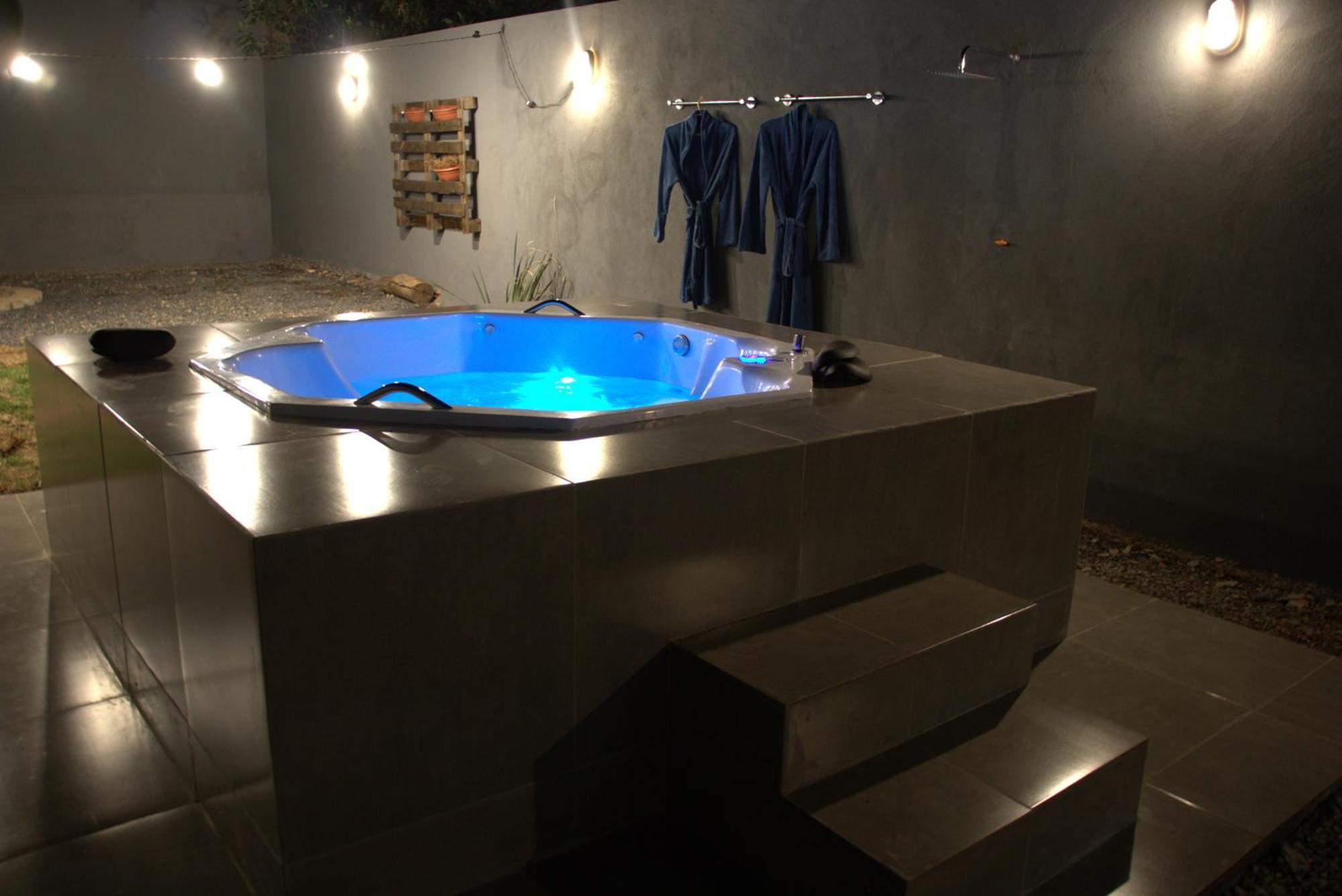 Casa Com Spa De Hidro Com Aquecedor A 700 Mts Do Centro Chapada dos Guimaraes Luaran gambar